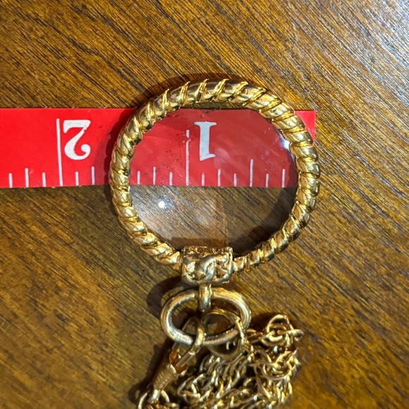 Chanel Magnifying Glass Pendant Necklace with double chain. 24kt gold plated - Picture 8 of 10